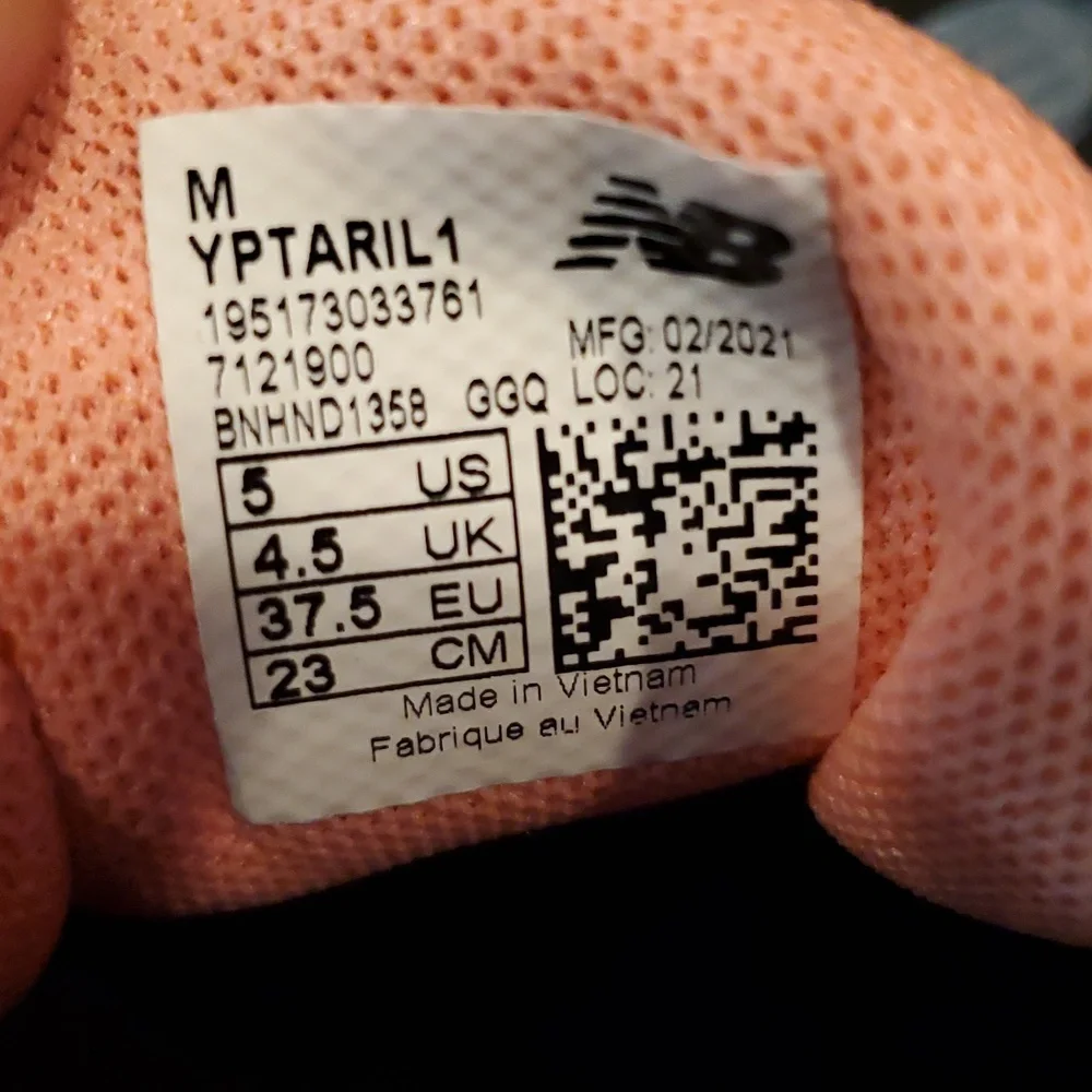 EUC New Balance Fresh Foam Arishi - Picture 11 of 11